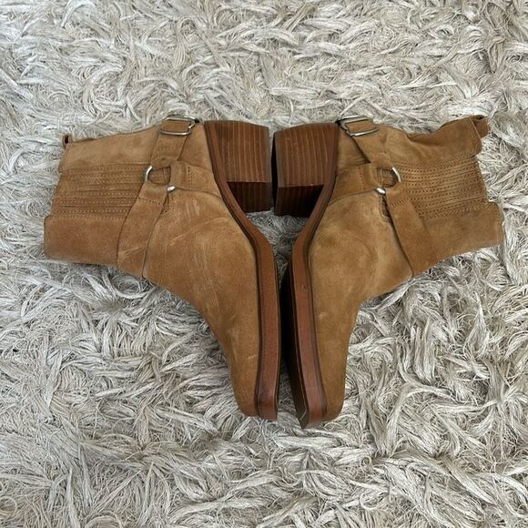 NWOB Sam Edelman Bellamie Suede Harness Western Ankle Boots in Camel Suede Sz 8 - Picture 6 of 11